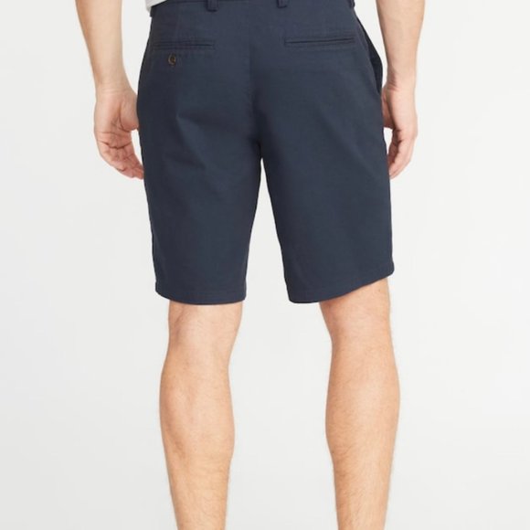 NWT Mens 30 40 waist size OLD NAVY Ultimate Slim Flex Khaki Shorts Panther - Picture 2 of 2